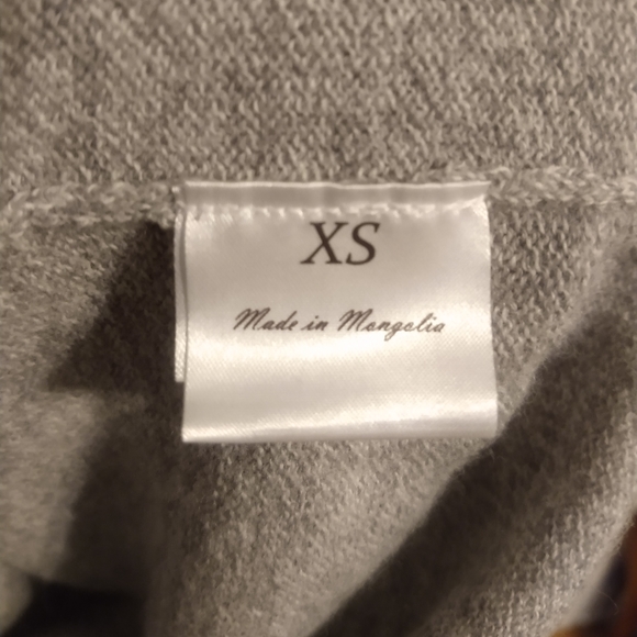 Erdenet Cashmere Gray Sweater Dress Made in Mongolia Size XS - Picture 3 of 6